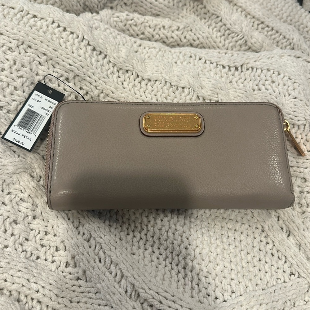 marc by marc jacobs wallet